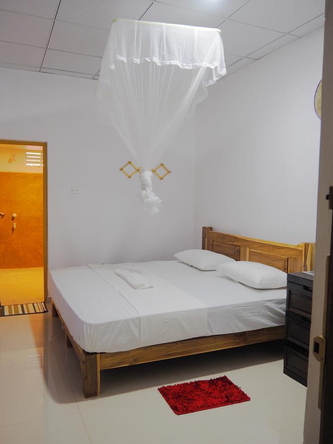 Thilina Homestay Sigiriya Esterno foto