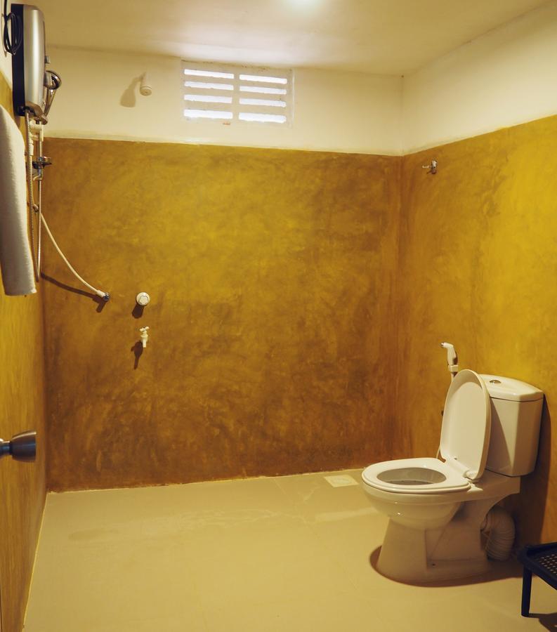 Thilina Homestay Sigiriya Esterno foto