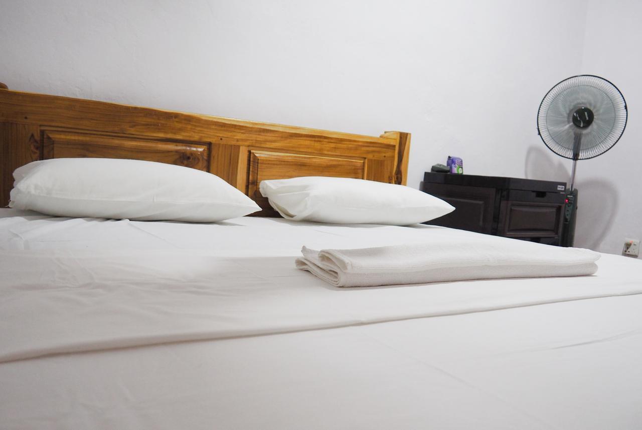 Thilina Homestay Sigiriya Esterno foto
